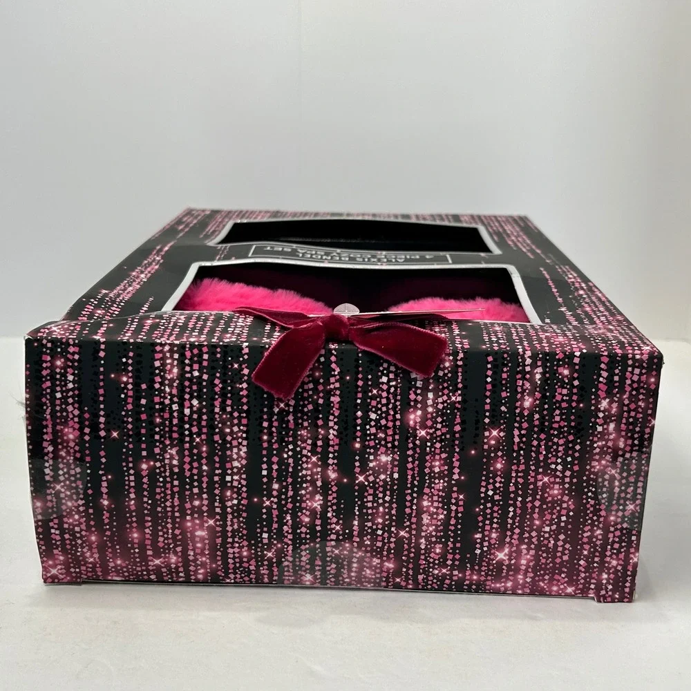 Alexis Bendel‎ 4 Piece Cozy Spa Set Strawberries Champagne Pink Slippers New